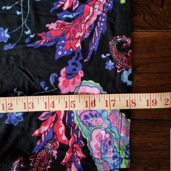 LASCANA for VENUS Two Piece Ruched with Ties Black Top and Floral Skirt - Picture 5 of 14